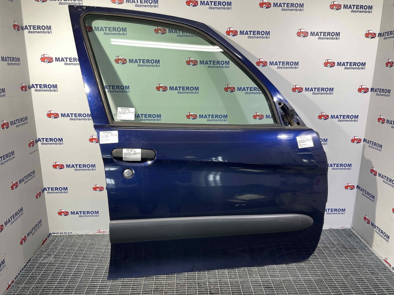 USA FATA DREAPTA CITROEN XSARA PICASSO XSARA PICASSO - - (1999 2004)