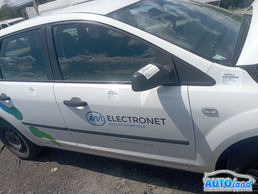Usa Fata Dreapta Goala, Mica Probl Ford FOCUS II Turnier DAW 2004