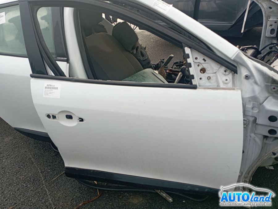 Usa Fata Dreapta Goala, Mica Probl Renault MEGANE III Hatchback BZ0/1 2008