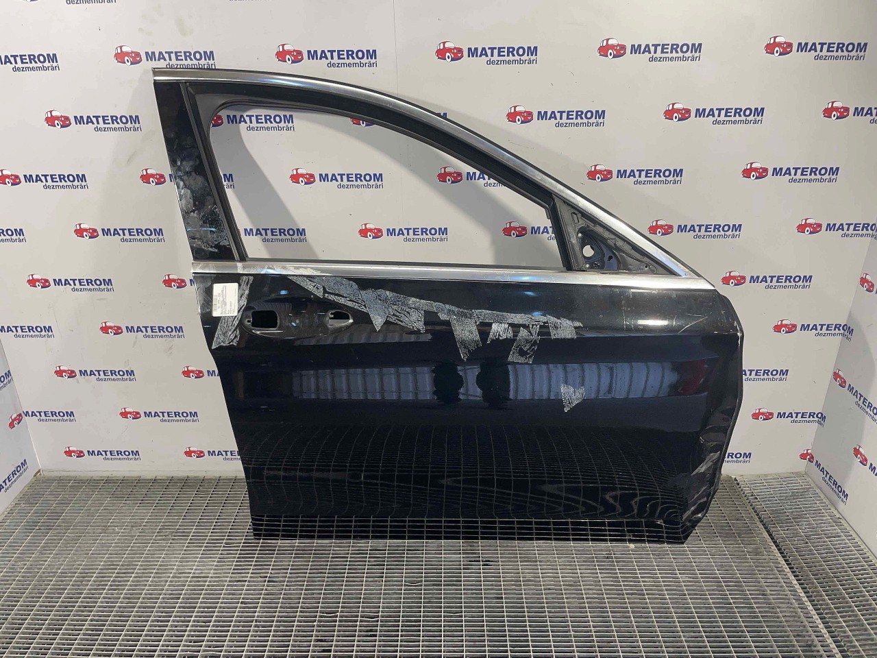 USA FATA DREAPTA MERCEDES C-CLASS - - (2