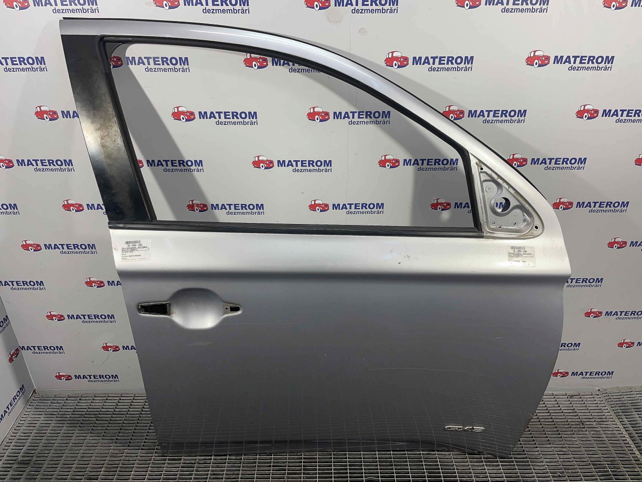 USA FATA DREAPTA MITSUBISHI OUTLANDER - 