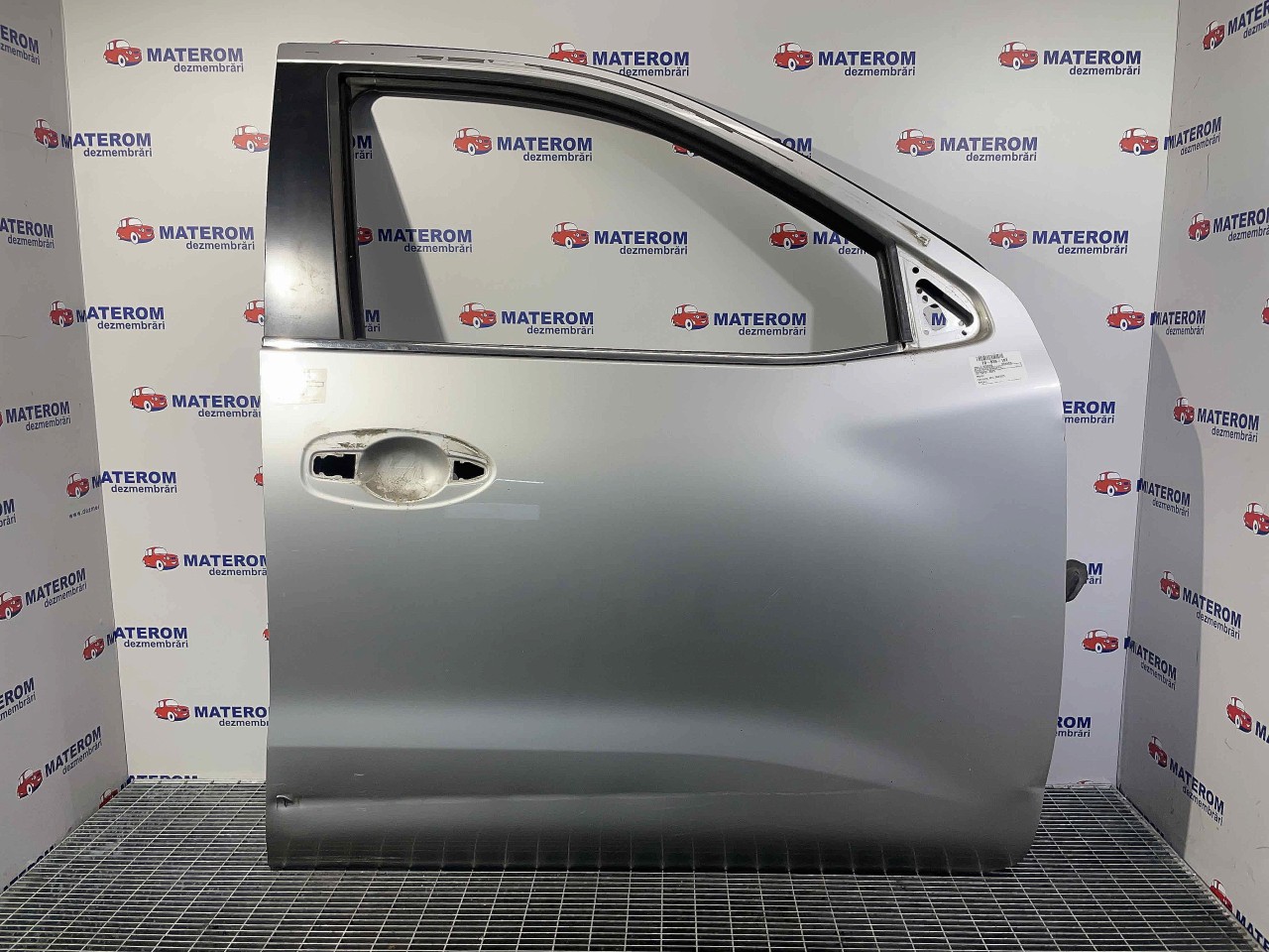 USA FATA DREAPTA NISSAN NAVARA - - (2015 2019)