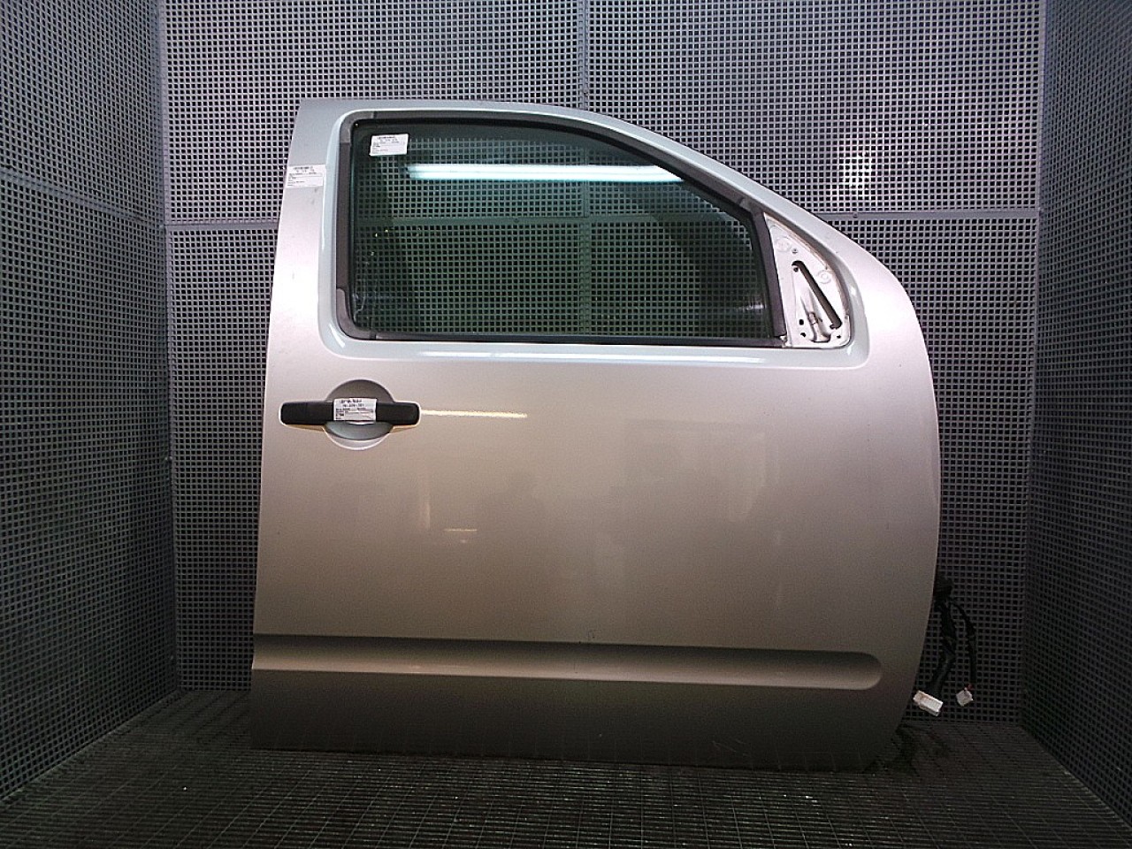 USA FATA DREAPTA NISSAN NAVARA NAVARA - - (2005 2010)