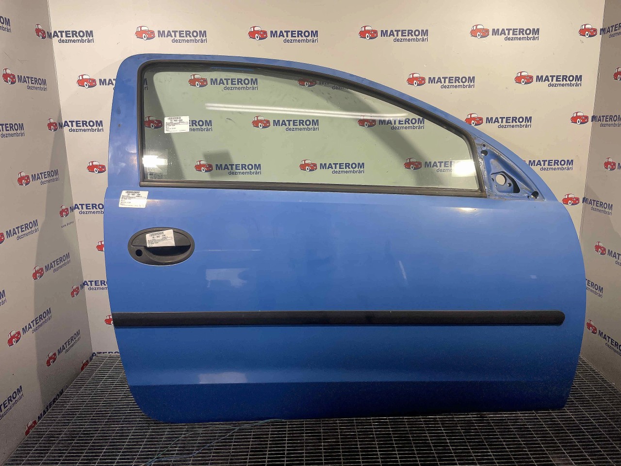 USA FATA DREAPTA OPEL CORSA C - - (2000 2006)