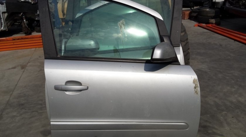 Usa Fata Dreapta Opel Zafira B (2005-2011) 1.9 Cdti HATCHBACK