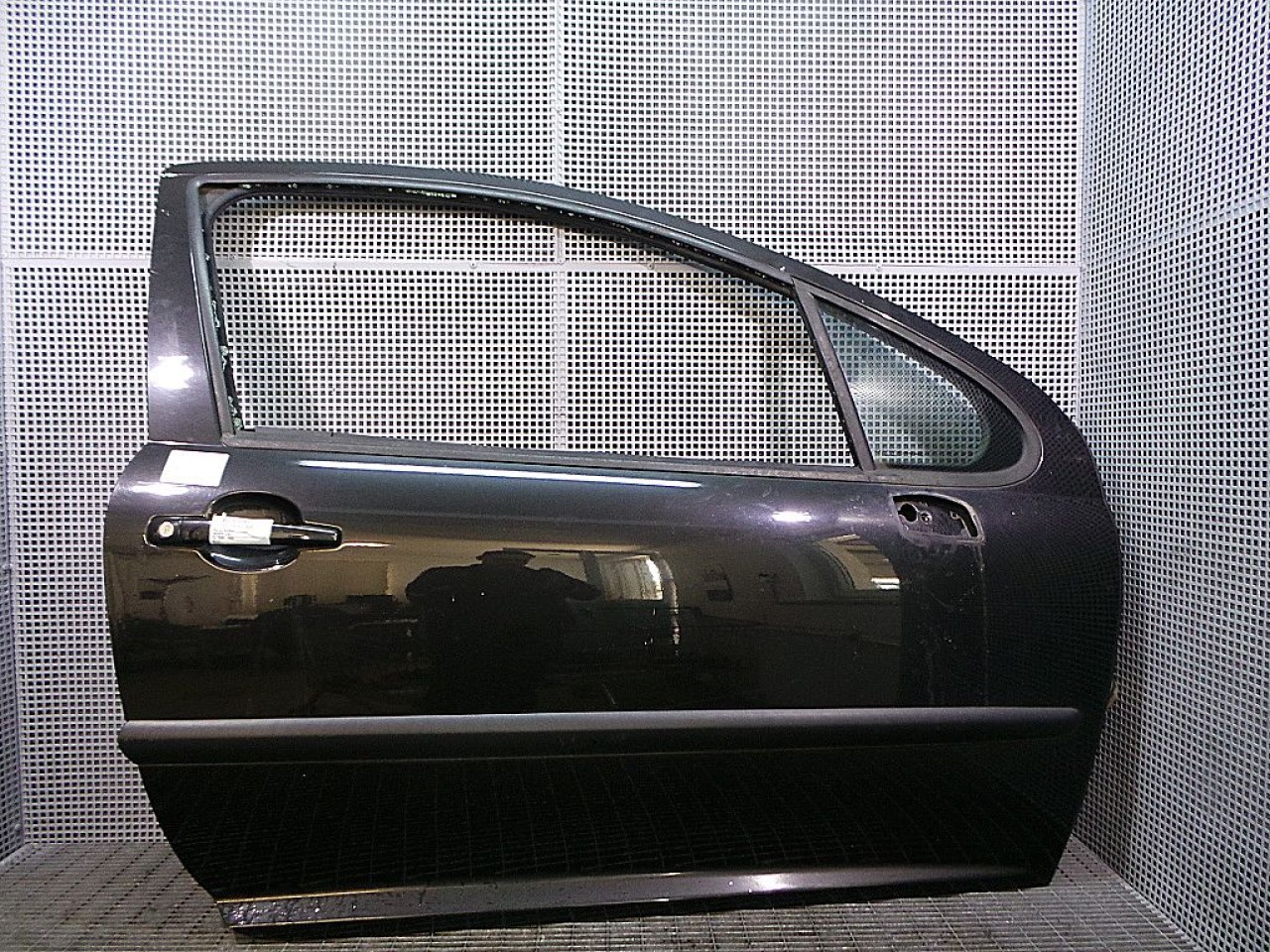 USA FATA DREAPTA PEUGEOT 207 207 - - (2006 2009)