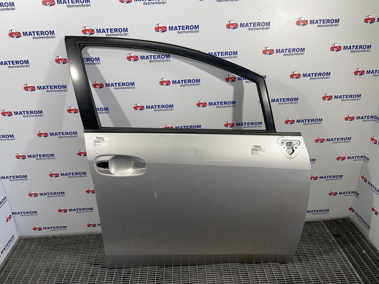 USA FATA DREAPTA TOYOTA VERSO - - (2012 2018)
