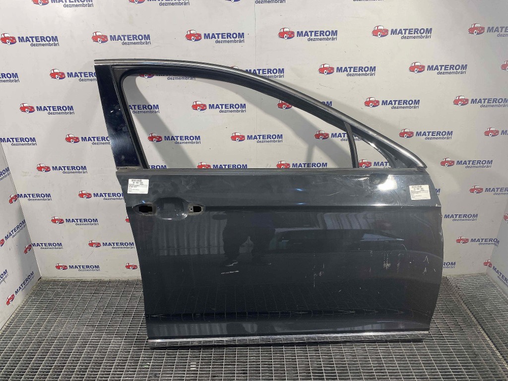 USA FATA DREAPTA VW PASSAT - - (2014 2019)