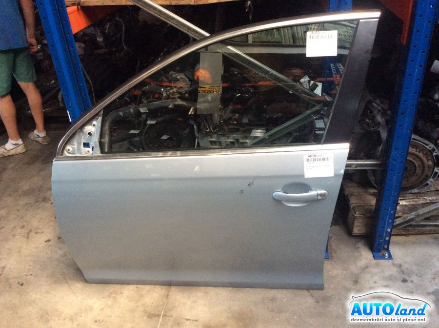 Usa Fata Stanga Albastra Deschis Volkswagen GOLF V Variant 2007