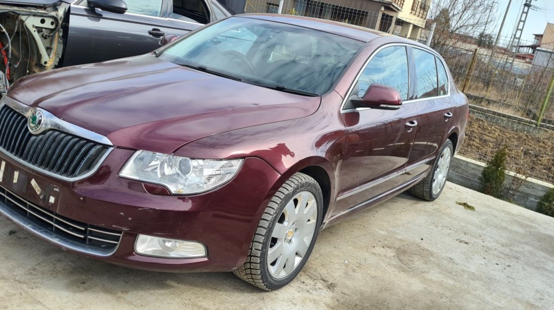 Usa fata stanga dreapta Skoda Superb 2 2010 2011 2012 2013