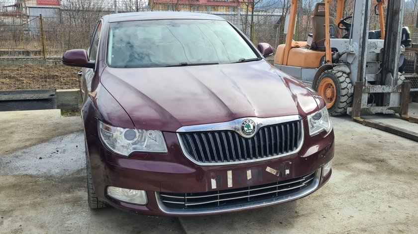 Usa fata stanga dreapta Skoda Superb 2 2010 2011 2012 2013