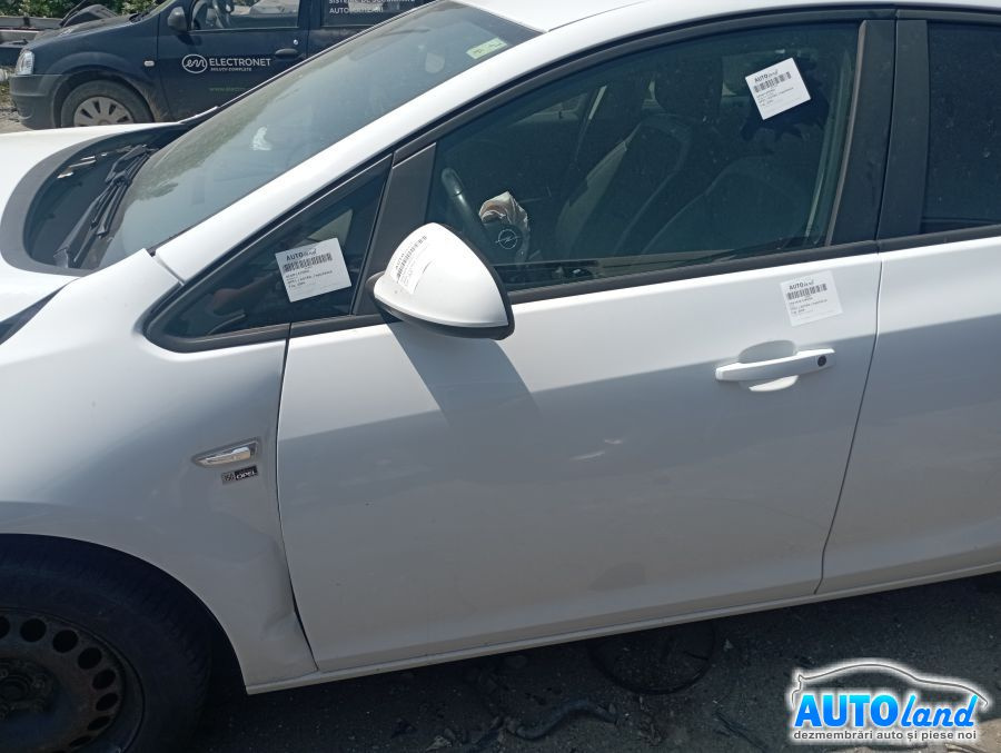 Usa Fata Stanga Goala Opel ASTRA J hatchback 2009