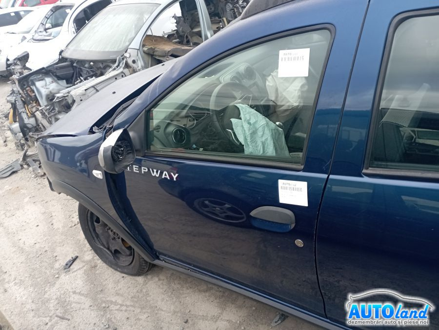 Usa Fata Stanga Goala, Stepway Mica Prob Dacia SANDERO II 2013