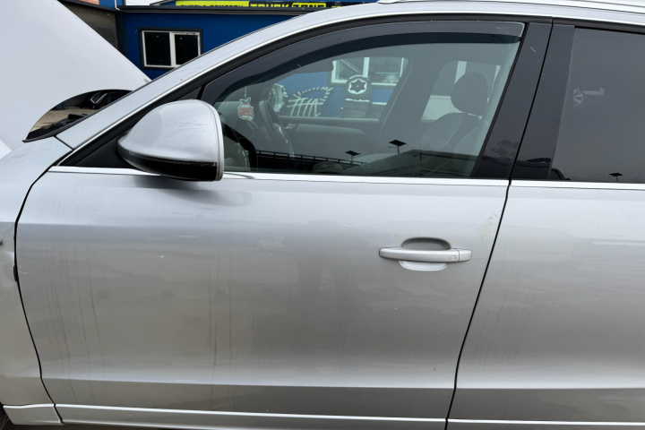 Usa fata stanga gri LX7W Audi Q5 8R [facelift] [2012 - 2017]