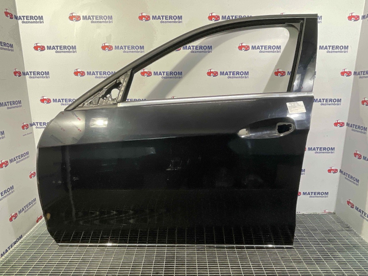 USA FATA STANGA MERCEDES E-CLASS E-CLASS - - (2013 2016)