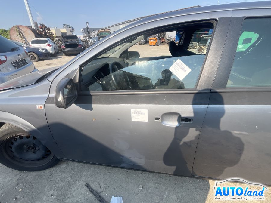 Usa Fata Stanga Mica Probl Opel ASTRA H 2004