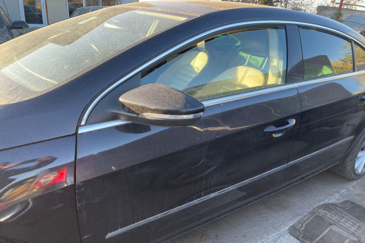 Usa fata stanga Volkswagen Passat CC [2008 - 2012] Sedan 2.0 TDI DSG (170 hp)