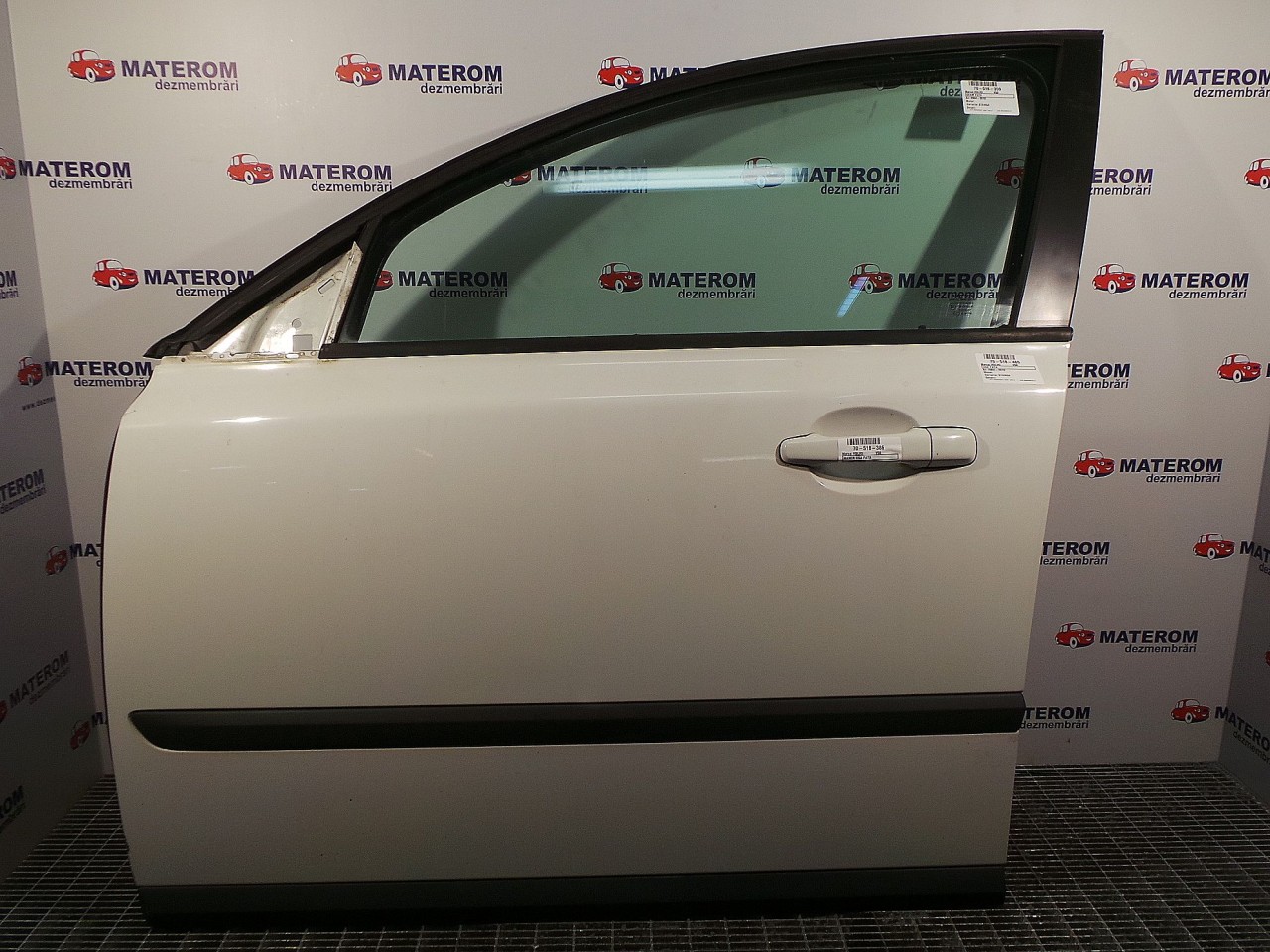 USA FATA STANGA VOLVO V50 - - (2004 2010)