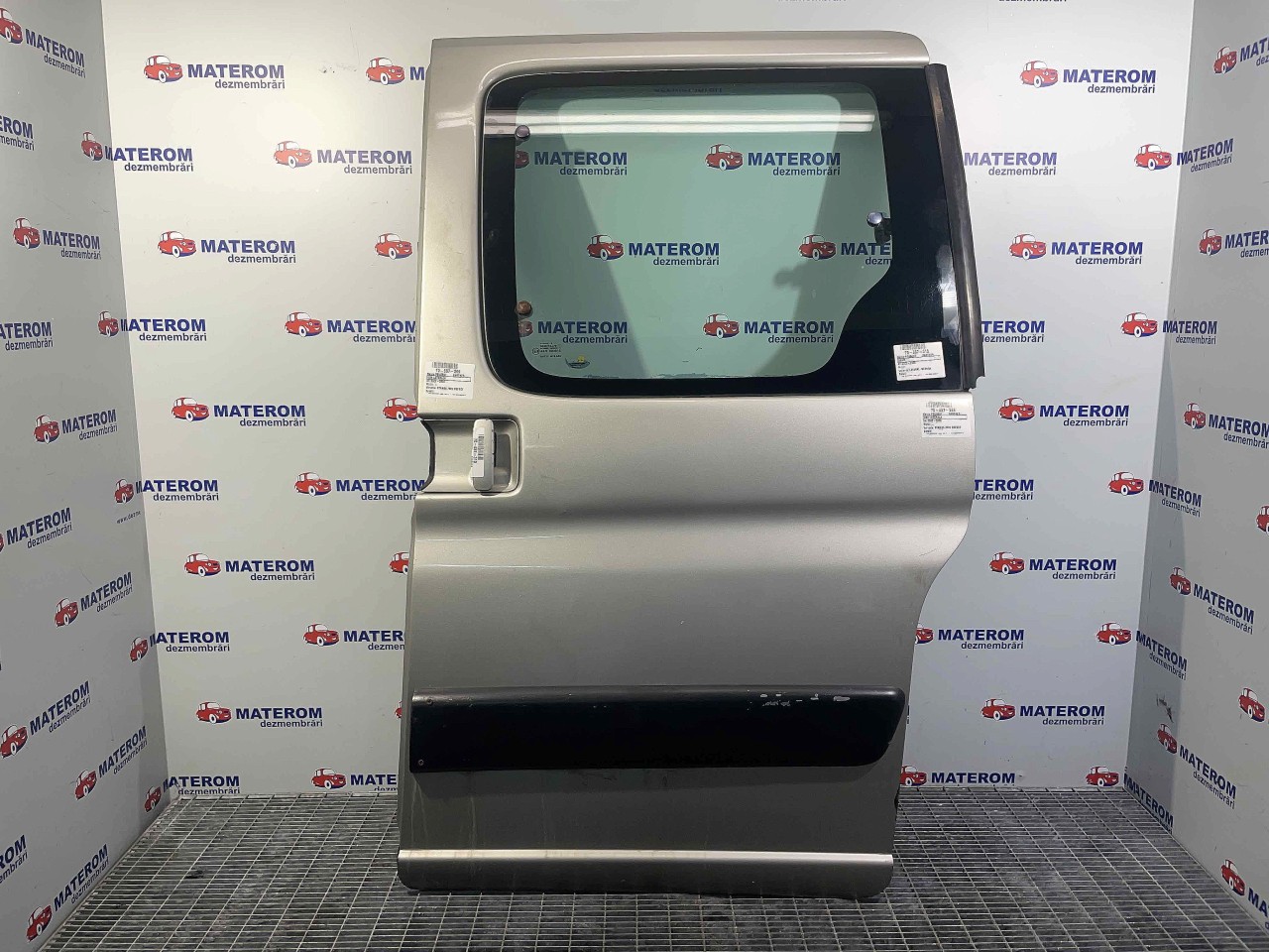 USA LATERALA PEUGEOT PARTNER - - (2002 2008)