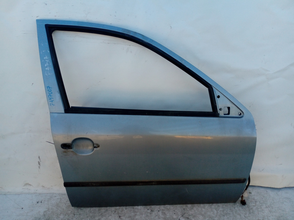 Usa / Portiera Alb,Albastru,fata,dreapta Skoda FABIA 1 1999 - 2007