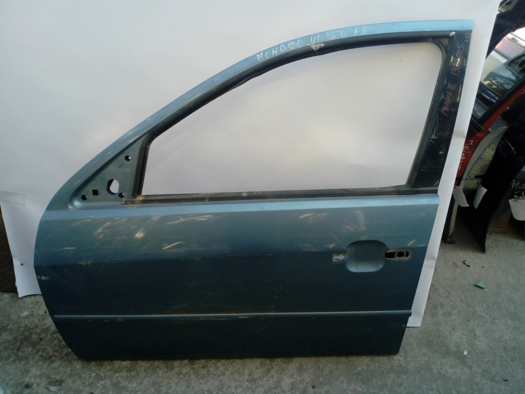 Usa / Portiera Alb,Albastru,fata,stanga Ford MONDEO Mk 3 2000 - 2007
