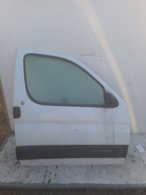 Usa / Portiera Alb,fata,dreapta Citroen BERLINGO (MF) 1996 - Prezent