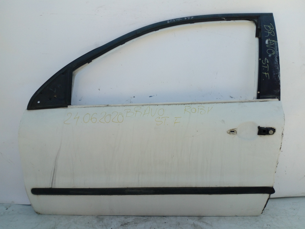 Usa / Portiera Alb,fata,stanga Fiat BRAVO 1 (182) 1995 - 2001