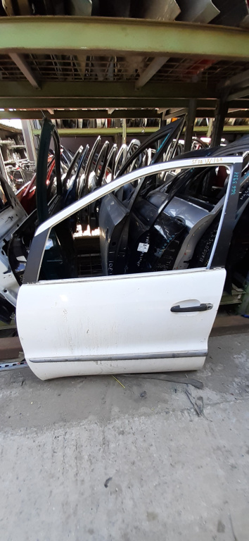 Usa / Portiera Alb,fata,stanga Mercedes-Benz A-CLASS (W168) 1997 - 2004