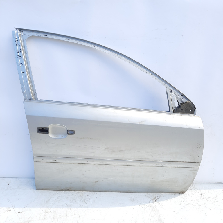 Usa / Portiera Alb,Gri,fata,dreapta Opel VECTRA C 2002 - 2008