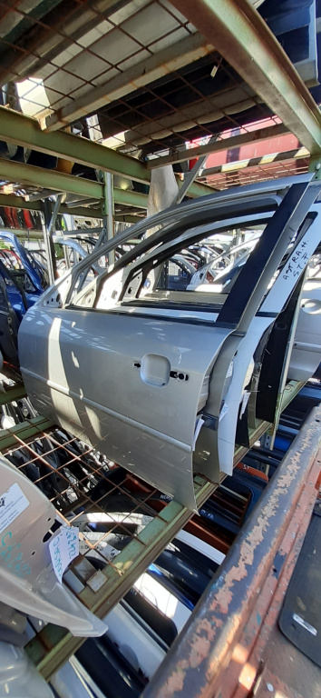 Usa / Portiera Alb,Gri,fata,stanga Ford MONDEO Mk 3 2000 - 2007