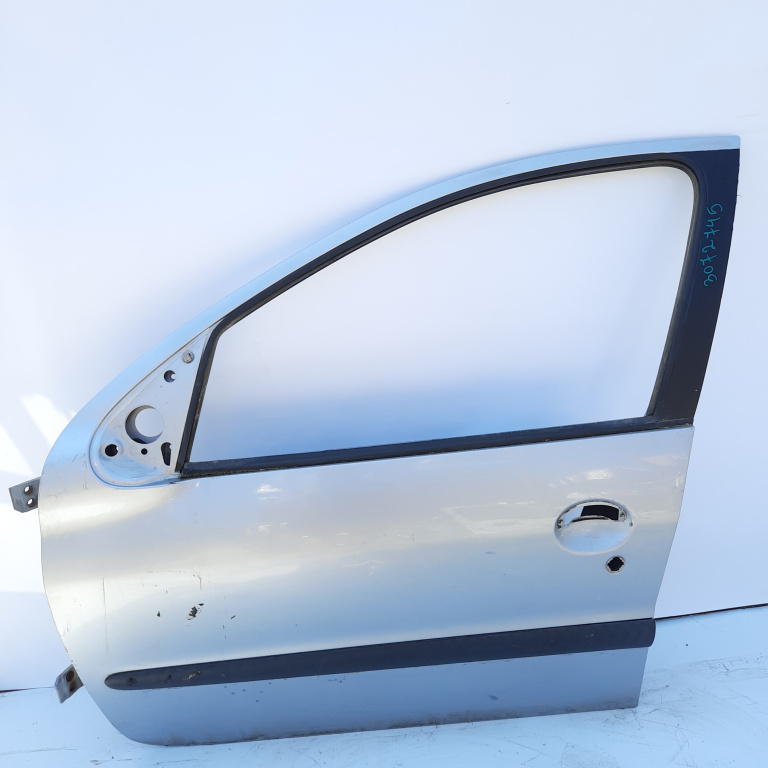 Usa / Portiera Alb,Gri,fata,stanga Peugeot 206 1998 - 2013