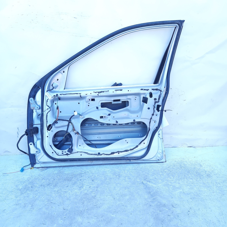 Usa / Portiera Alb,Gri Mercedes-Benz C-CLASS (W203) 2000 - 2007