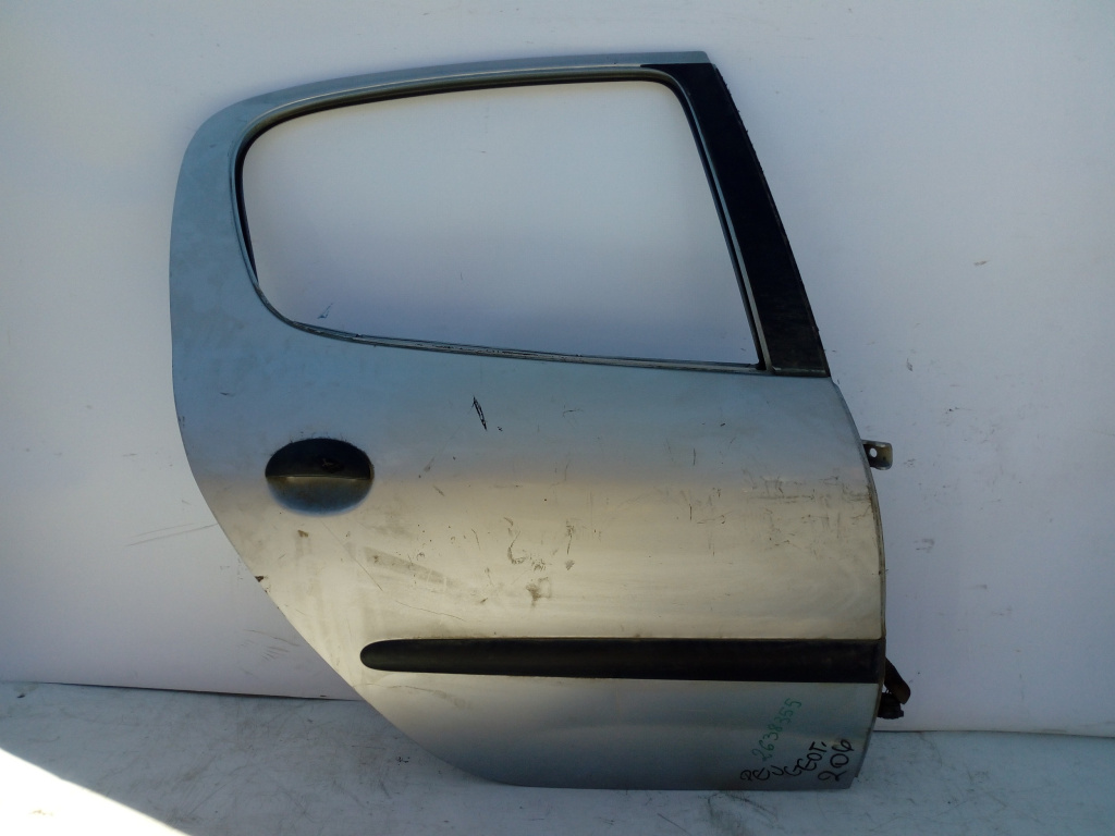 Usa / Portiera Alb,Gri,spate,dreapta Peugeot 206 1998 - 2013