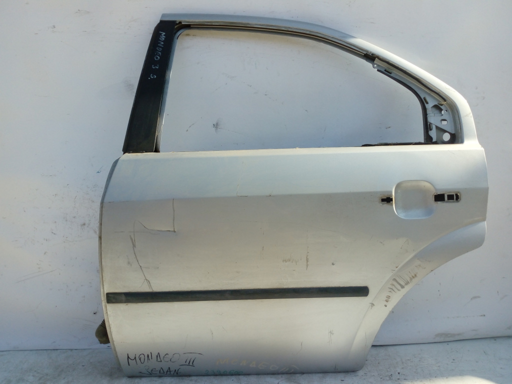 Usa / Portiera Alb,Gri,spate,stanga Ford MONDEO Mk 3 2000 - 2007