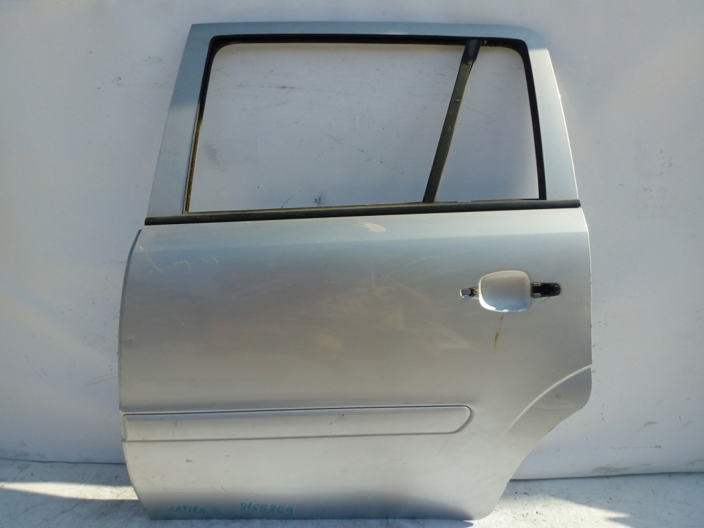 Usa / Portiera Alb,Gri,spate,stanga Opel ZAFIRA B 2005 - 2014