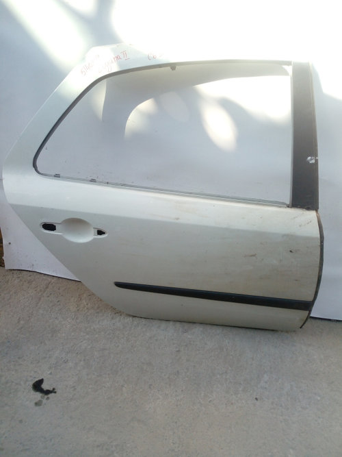 Usa / Portiera Alb,Negru,spate,dreapta Renault LAGUNA 2 2001 - 2007