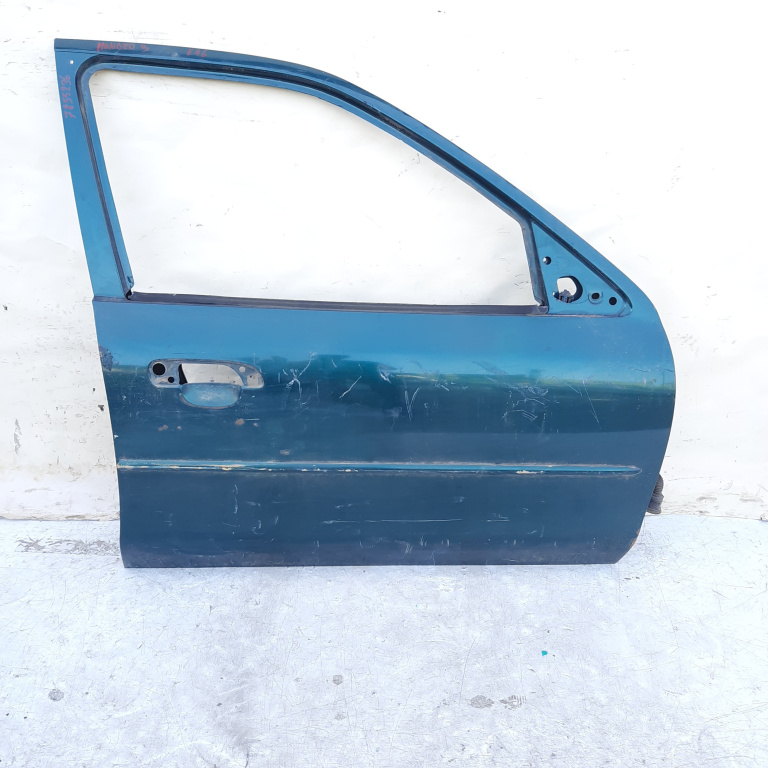 Usa / Portiera Alb,Verde,fata,dreapta Ford MONDEO Mk 3 2000 - 2007