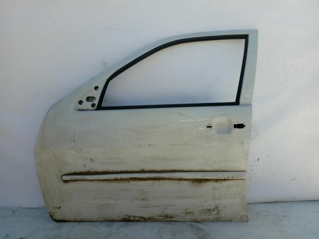 Usa / Portiera Alb VW POLO (6N1) 1994 - 1999