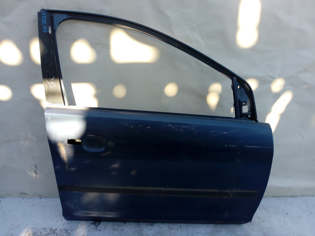 Usa / Portiera Albastru,fata,dreapta Ford FOCUS Mk 1 1998 - 2004