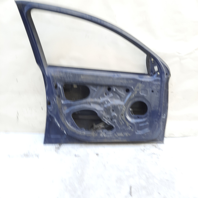 Usa / Portiera Albastru,fata,stanga Opel VECTRA C 2002 - 2008