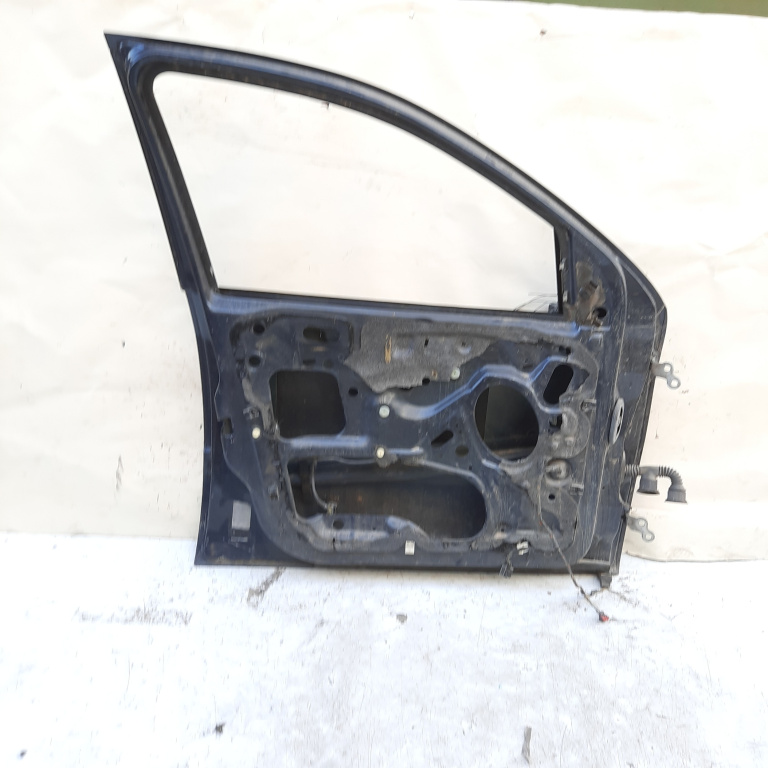 Usa / Portiera Albastru,Negru,fata,stanga Ford FOCUS Mk 1 1998 - 2004