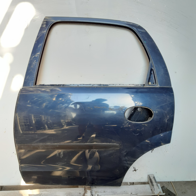 Usa / Portiera Albastru,spate,stanga Opel CORSA C 2000 - 2006
