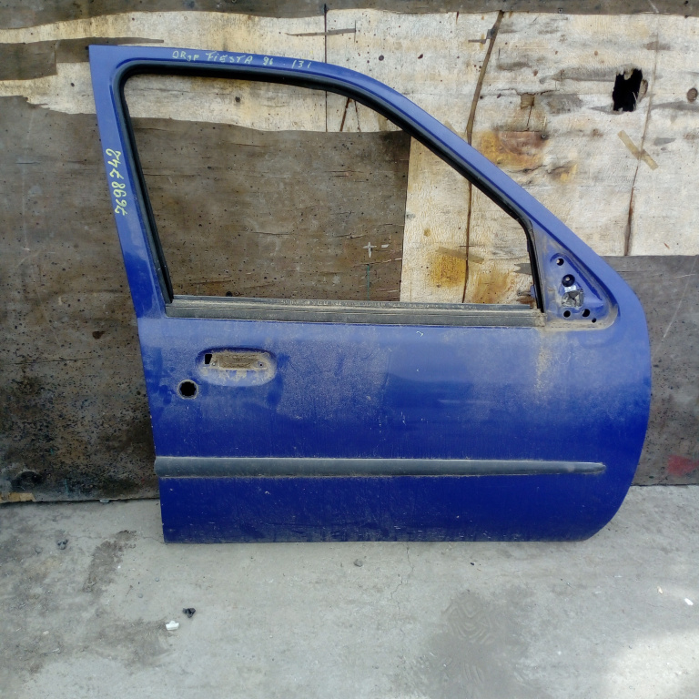 Usa / Portiera Albastru,Violet,fata,dreapta Ford FIESTA Mk4 1995 - 2002
