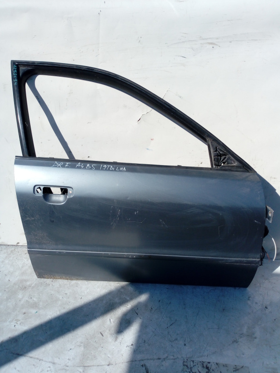 Usa / Portiera Audi A4 B5 (8D) 1994-2001 Fata Dreapta
