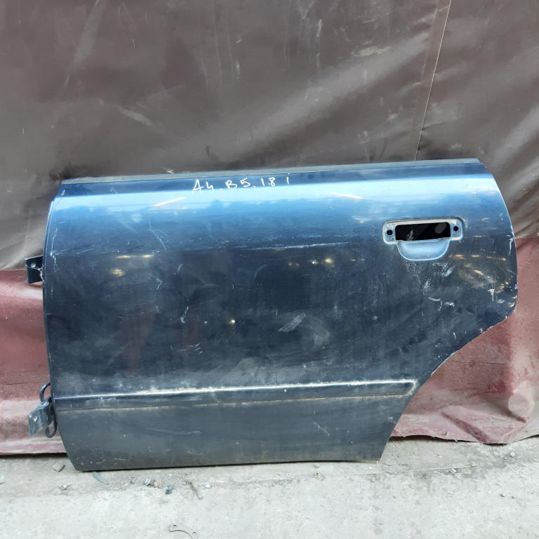 Usa / Portiera Audi A4 B5 (8D) 1994-2001 Spate Stanga