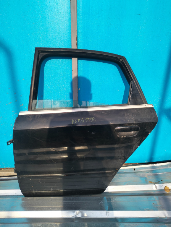 Usa / Portiera Audi A4 B6 (8E) 2000-2004 Negru Spate Stanga