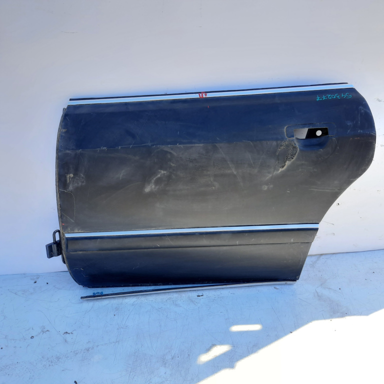 Usa / Portiera Audi A8 (4D) 1994-2002 Albastru Violet Spate Stanga