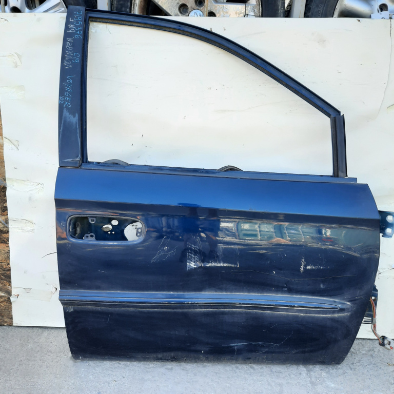 Usa / Portiera Chrysler Voyager Mk 3 (Rg, Rs) 2001-2007 Albastru Fata Dreapta