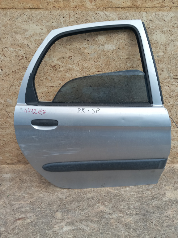 Usa / Portiera Citroen Xsara Picasso (N68) 1999-2012 2.0 Hdi Rhy (Dw10Td) Motorina Gri Spate Dreapta