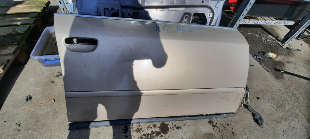 Usa / Portiera Dreapta,fata,Alb,Gri Audi A6 (4B, C5) 1997 - 2005